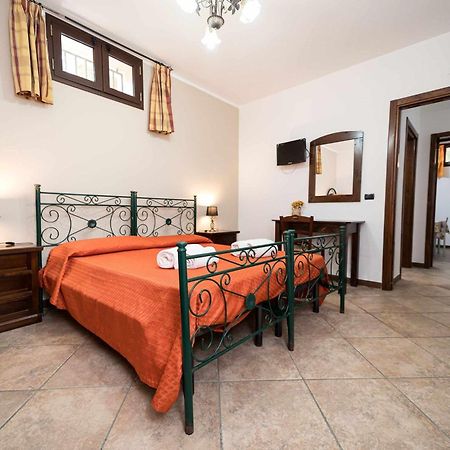 Villa Claudia By Vivimy Parabita Ngoại thất bức ảnh