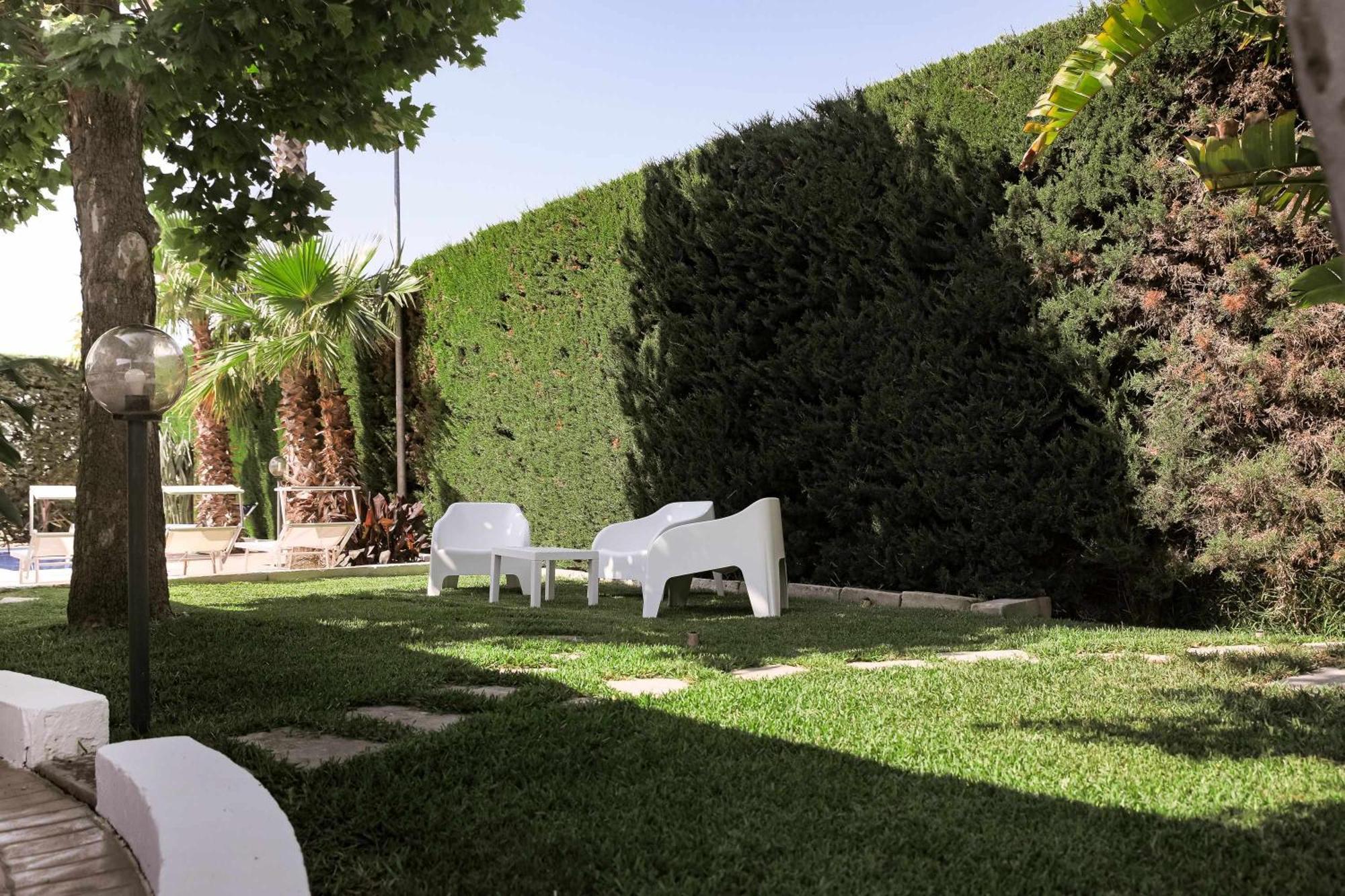Villa Claudia By Vivimy Parabita Ngoại thất bức ảnh